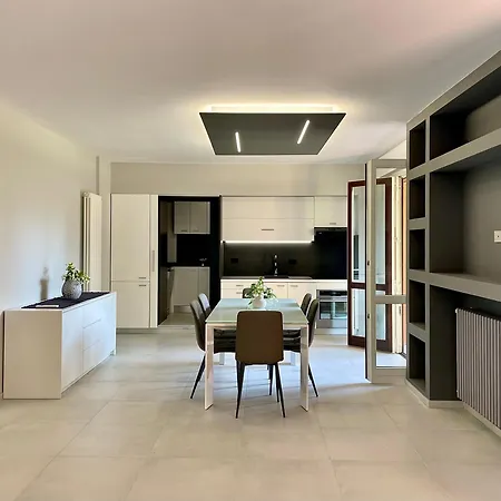 Elegant & Comfortable Modern With Swimming Pool * Στρέσα