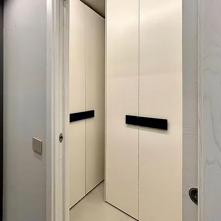 בית נופש Elegant & Comfortable Modern With Swimming Pool *