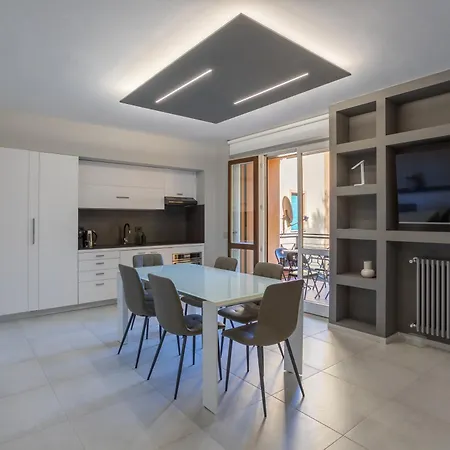 Сasa de vacaciones Elegant & Comfortable Modern With Swimming Pool *