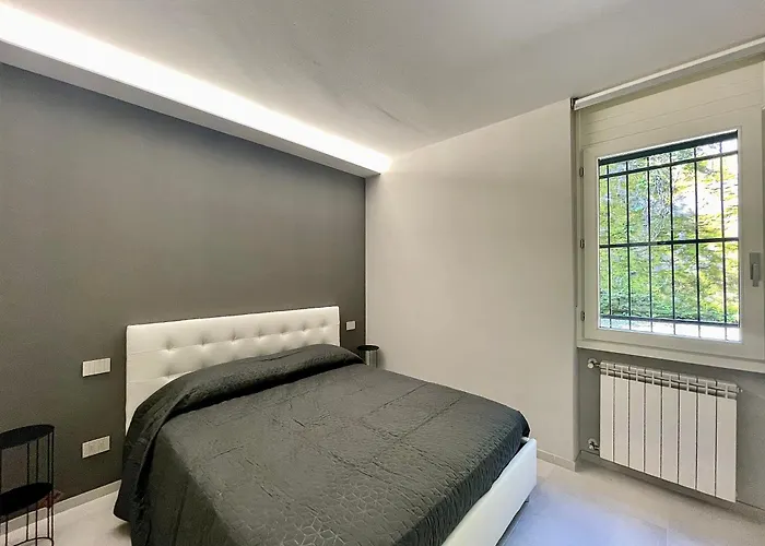 Elegant & Comfortable Modern With Swimming Pool Σπίτι διακοπών Στρέσα