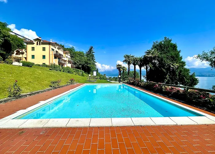 Σπίτι διακοπών Elegant & Comfortable Modern With Swimming Pool